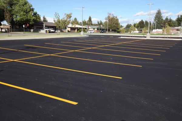 Commercial Parking Lot Paving